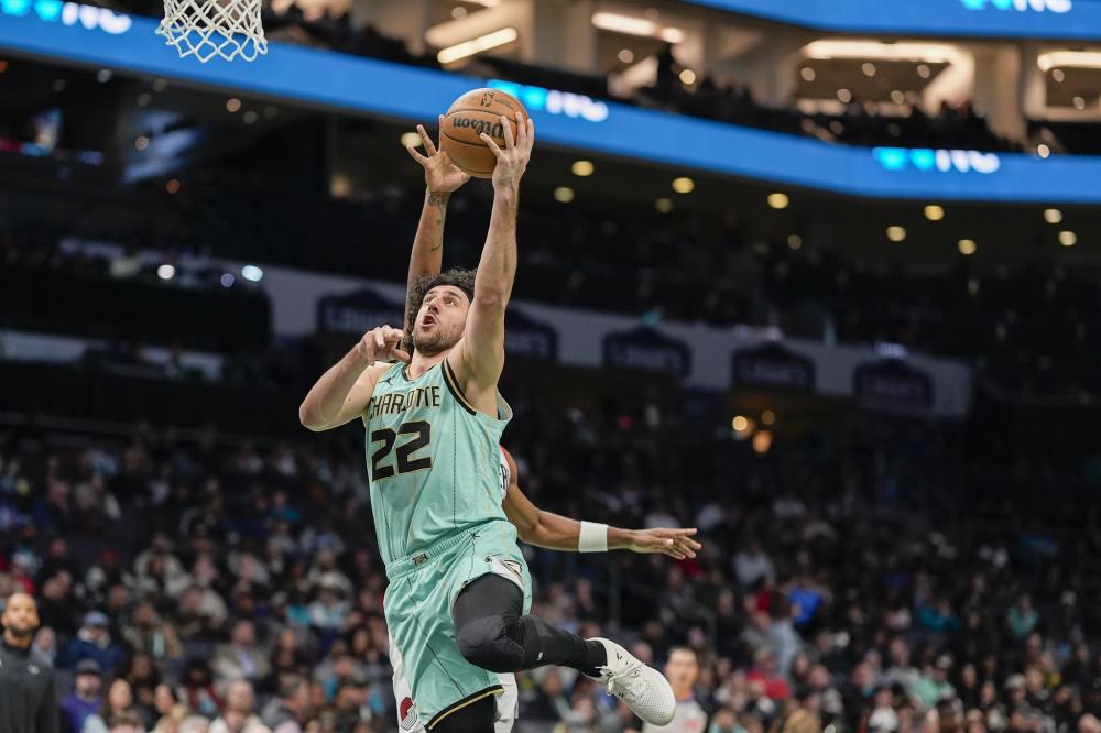 在前场攻击 在前场攻击